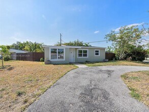 2480 NE 13th Terrace in Pompano Beach, FL - Building Photo - Building Photo