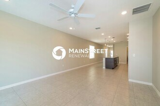 255 Villavista Ct in Loughman, FL - Building Photo - Building Photo