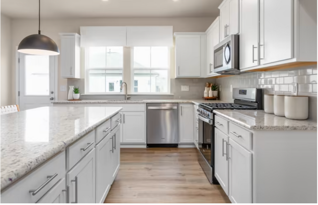 985 Horneytown Rd photo'