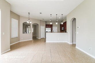 2359 Old Oak Trail in Brooksville, FL - Foto de edificio - Building Photo