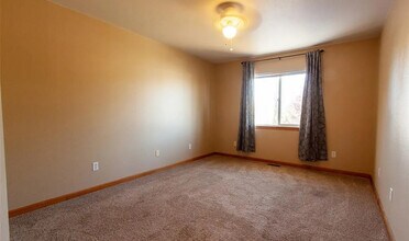907 Di Maggio Dr in Belgrade, MT - Building Photo - Building Photo