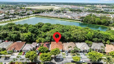 16296 SW 83rd Ln in Miami, FL - Building Photo - Building Photo