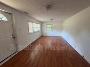 2262 Mill Rd in Richmond, VA - Building Photo - Building Photo