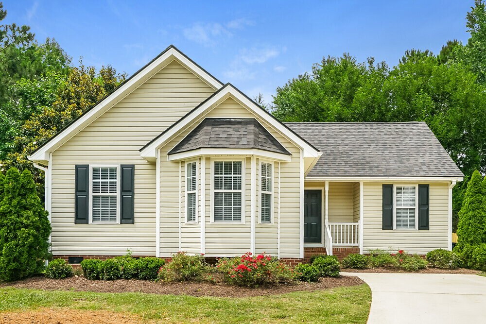 412 Birdsong Way in Holly Springs, NC - Building Photo