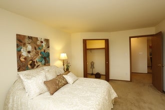 Chandana Pointe Apartments in Valparaiso, IN - Foto de edificio - Interior Photo