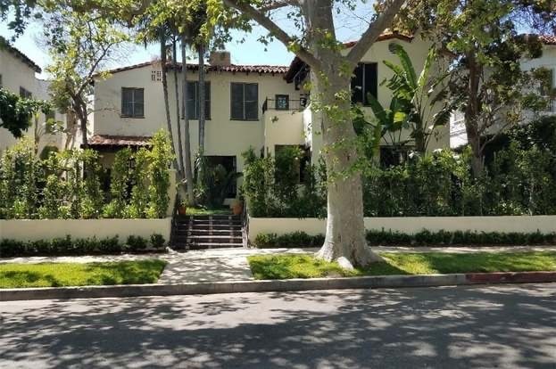 139 N Sycamore Ave, Unit 141.5