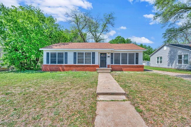 property at 3017 Alexander Ave