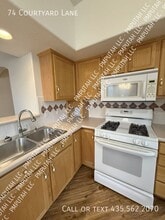 74 Courtyard Ln E in Centerville, UT - Building Photo - Building Photo