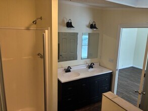 1119 University Dr in Bismarck, ND - Building Photo - Building Photo