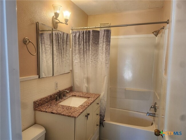 property at 207 E Johnson St