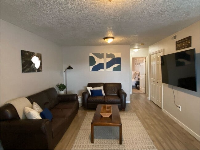 520 W 7th S in Rexburg, ID - Building Photo - Building Photo