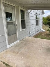 814 N Hodge St in Sapulpa, OK - Building Photo - Building Photo