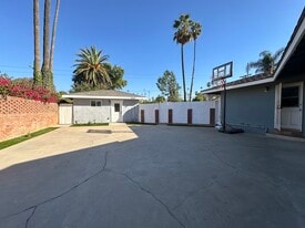 2038 Bronson Way in Riverside, CA - Building Photo