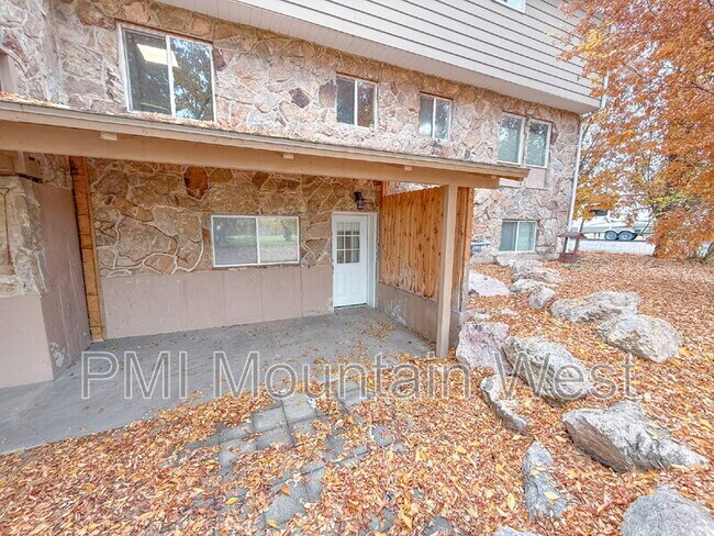 678 S 650 W in Farmington, UT - Building Photo - Building Photo