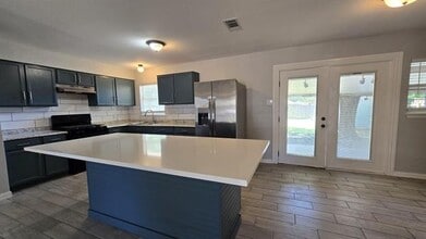 636 Highfall Dr in Dallas, TX - Building Photo - Building Photo