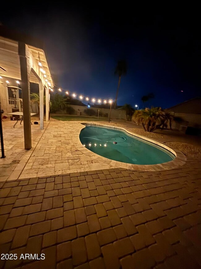 16225 W Mesquite Dr in Goodyear, AZ - Building Photo - Building Photo