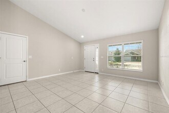 284 Reese Ct in St. Cloud, FL - Building Photo - Building Photo