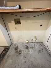 2408 W Packwood Dr in Visalia, CA - Building Photo - Building Photo