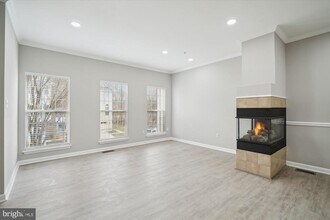 8114 Mallard Shore Dr in Laurel, MD - Building Photo - Building Photo