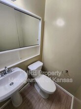 1517 SW 24th St in Topeka, KS - Building Photo - Building Photo