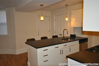 656 Massachusetts Ave in Boston, MA - Building Photo - Building Photo