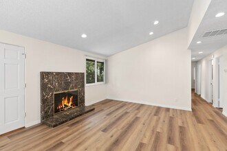 8911 Pinecrest Ave in San Diego, CA - Building Photo - Building Photo