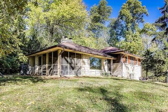 1905 Timber Hill Trail in Indianapolis, IN - Foto de edificio - Building Photo