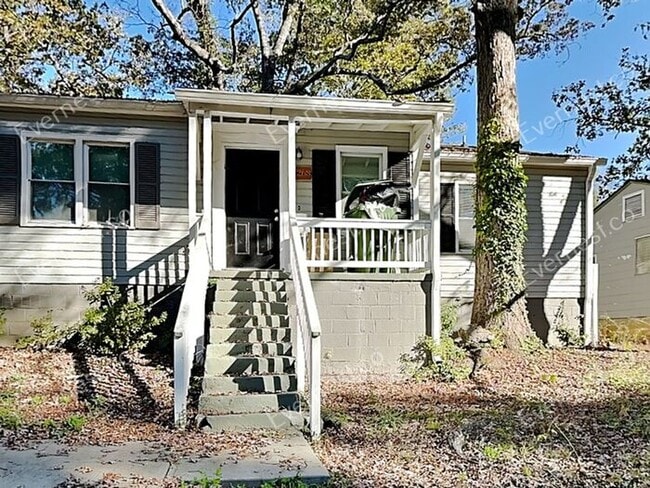 property at 1268 Byewood Ln SW