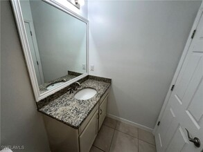 4369 Dutchess Park Rd in Ft. Myers, FL - Building Photo - Building Photo
