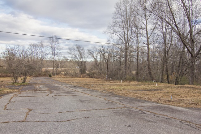 200 Cline St in Morganton, NC - Building Photo - Building Photo