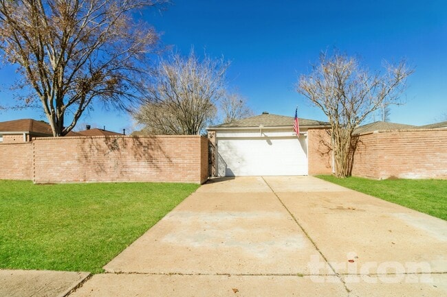 16006 Camino Del Sol Dr