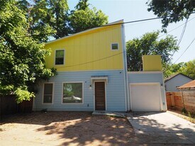 1710 Garden St in Austin, TX - Building Photo