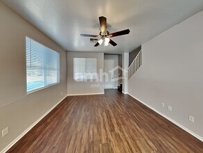 6922 S 38th Ln in Phoenix, AZ - Building Photo - Building Photo