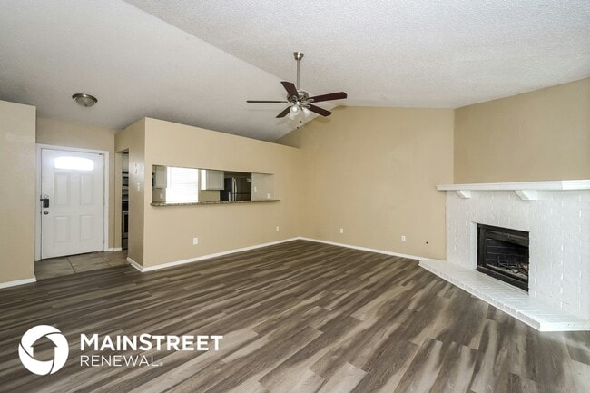 7305 Shadow Bend Dr in Fort Worth, TX - Building Photo - Building Photo