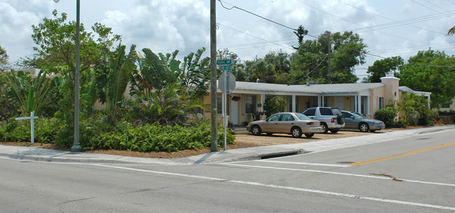 731 N Federal Hwy in Lake Worth, FL - Building Photo - Building Photo