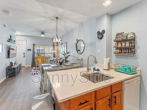 4005 San Sebastian Dr in Kissimmee, FL - Building Photo - Building Photo