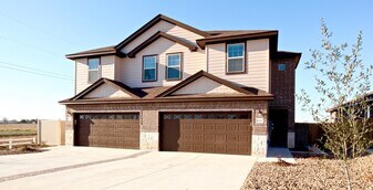 117 Calm Water Loop in Bastrop, TX - Building Photo