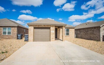 7412 5th St in Lubbock, TX - Building Photo - Building Photo