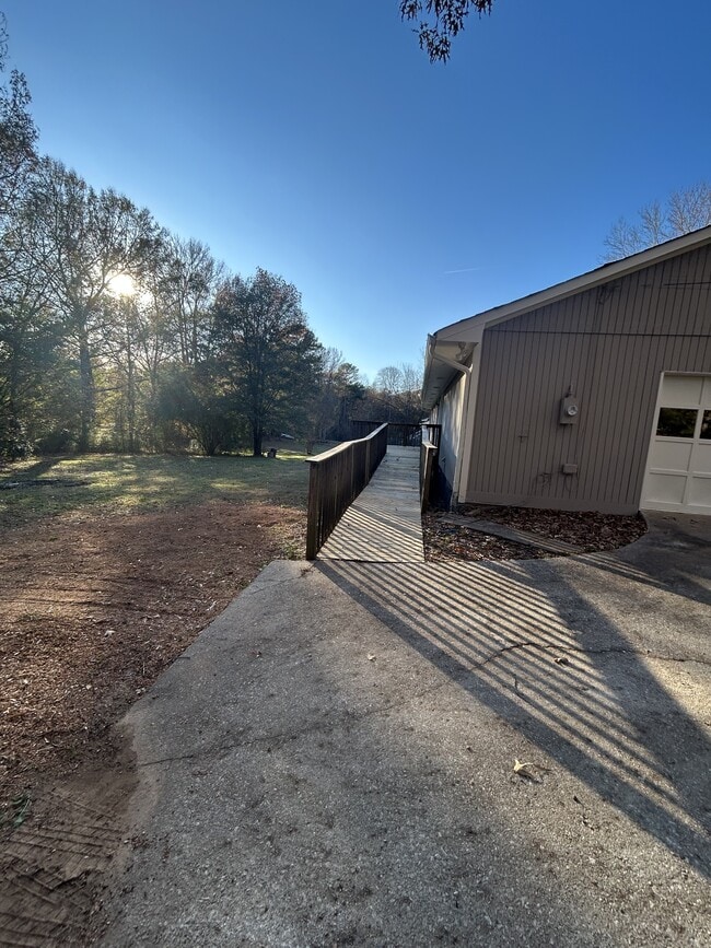 190 Winston Dr in Mcdonough, GA - Building Photo - Building Photo