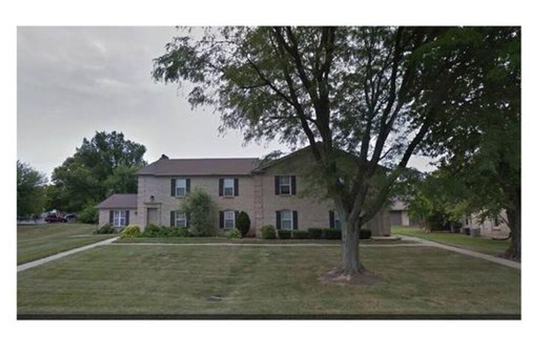 1277 Robbins Run Ct in Dayton, OH - Building Photo