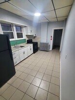 1112 S Broad St in Trenton, NJ - Building Photo