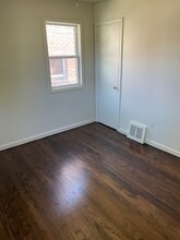 9863 Ruth Ave in Allen Park, MI - Building Photo - Building Photo