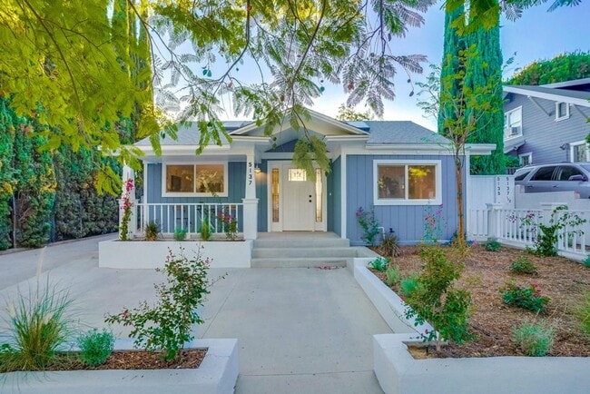 property at 5135 N Eagle Rock Blvd
