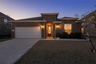 14621 Marrowglen Rd in Haslet, TX - Building Photo - Building Photo
