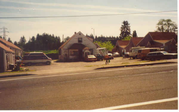 5009 NE Hazel Dell Ave in Vancouver, WA - Building Photo