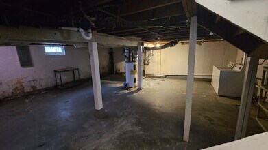 1208 W Church St in Champaign, IL - Building Photo - Building Photo