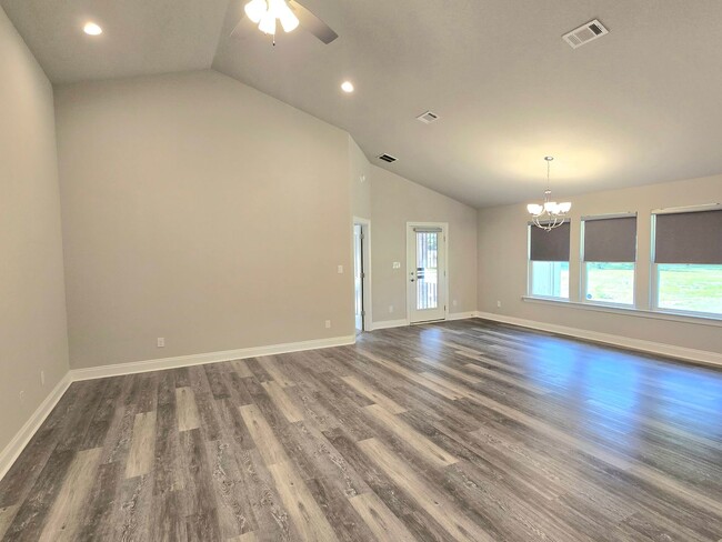 4487 Watkins St in Pace, FL - Building Photo - Building Photo