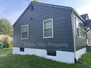 1901 Eagle Dr in St. Louis, MO - Building Photo - Building Photo