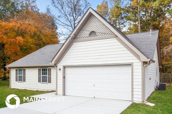 2528 Country Lake Cir in Powder Springs, GA - Foto de edificio - Building Photo