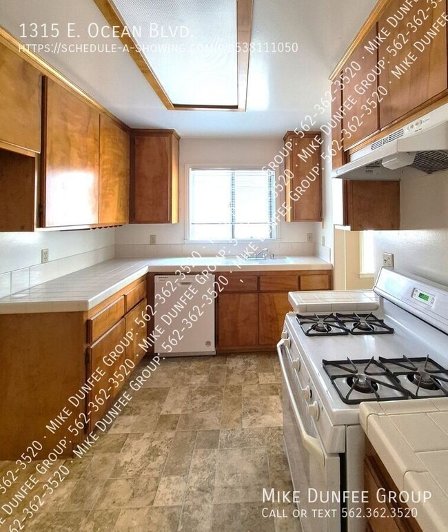 1315 E Ocean Blvd in Long Beach, CA - Building Photo - Building Photo